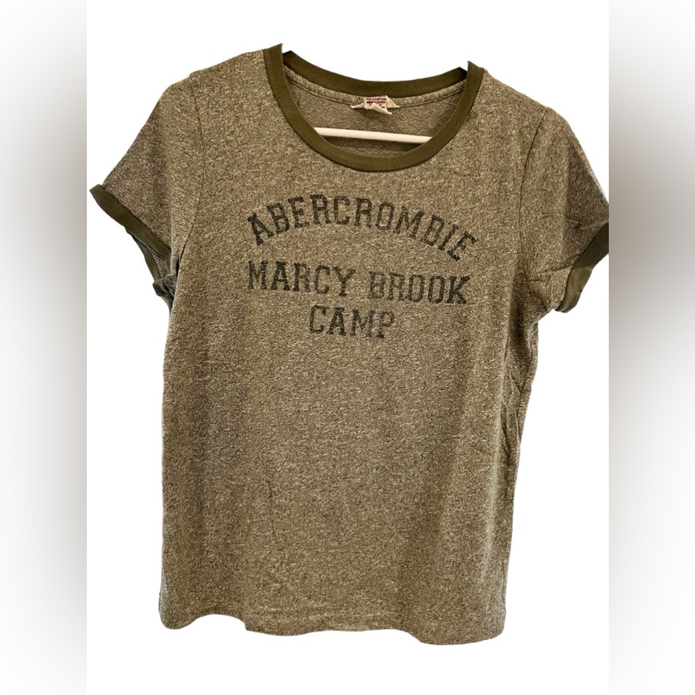 Abercrombie t-shirt